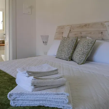 Limone فندق مبيت وإفطار سان تيودورو