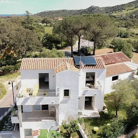 Oda ve Kahvaltı Limone San Teodoro (Sardinia)