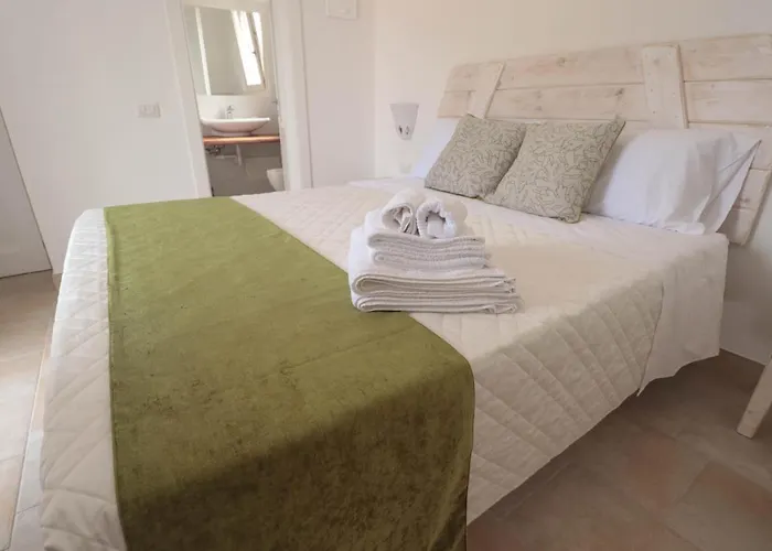 Limone Oda ve Kahvaltı 3*