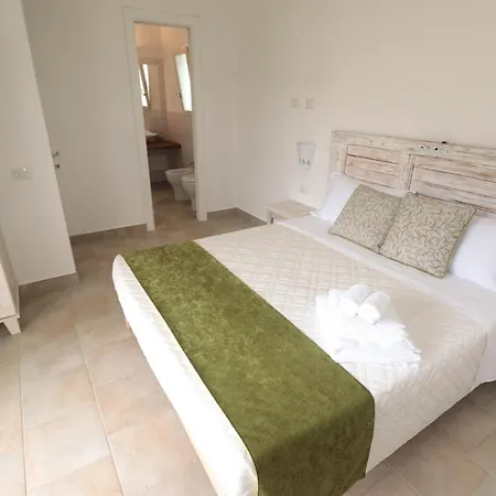 Limone 3* San Teodoro (Sardinia)